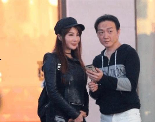 明星杨丽菁电话,揭秘明星私生活的一面