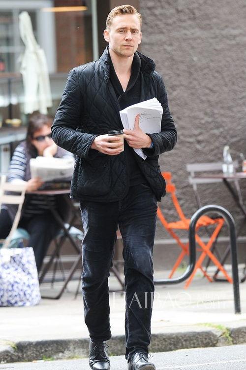 英国明星街拍,英国明星们的时尚街拍集锦