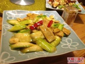 上海路炒吃瓜,揭秘街头美食的独特魅力